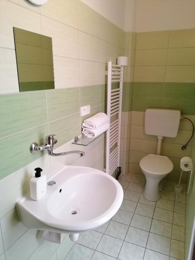 Otevřená Náruč Pension Letovice Esterno foto