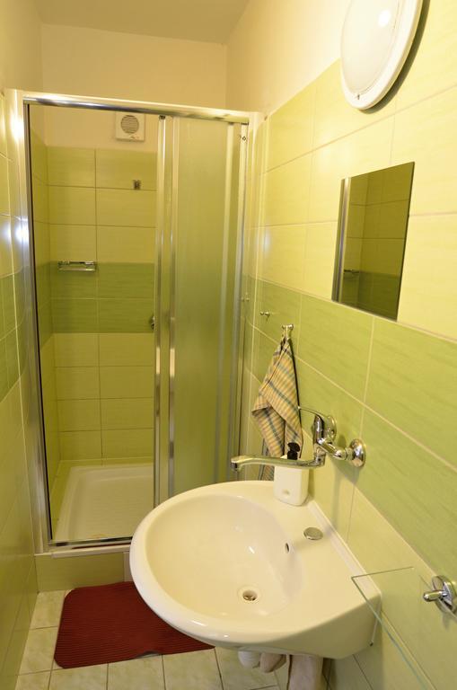 Otevřená Náruč Pension Letovice Esterno foto